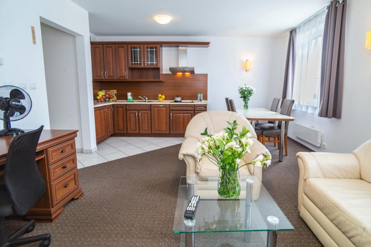 Warsaw Apartments - Apartamenty Wilanow ภายนอก รูปภาพ