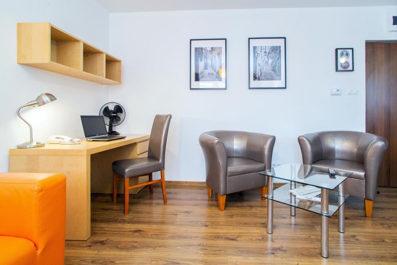 Warsaw Apartments - Apartamenty Wilanow ภายนอก รูปภาพ