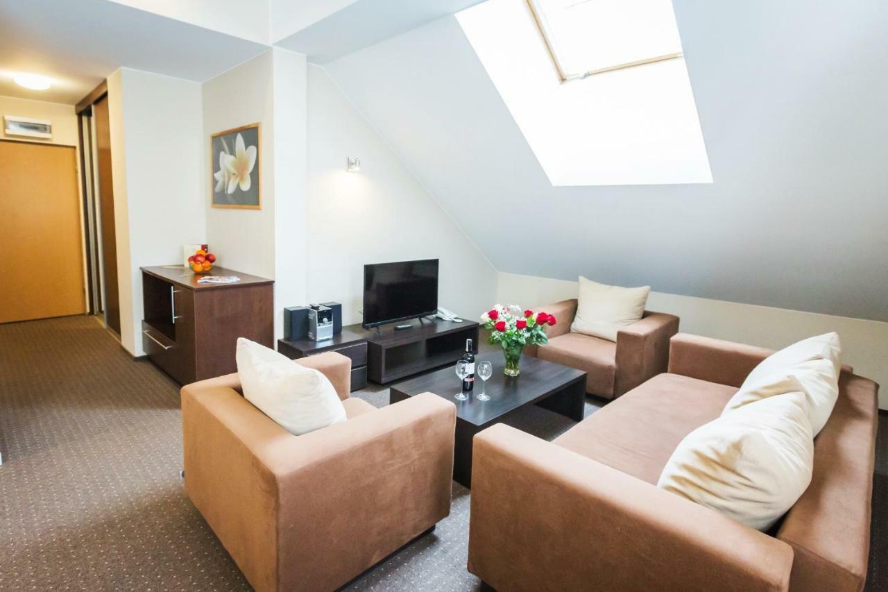 Warsaw Apartments - Apartamenty Wilanow ภายนอก รูปภาพ